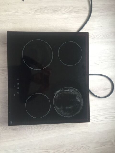 Plaque de cuisson vitrocramique 4 feux 70 Paris 4 (75)