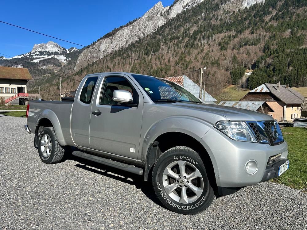 Navara 2.5 dCi 190 Euro 5 King Cab SE 2014 occasion 74470 Bellevaux
