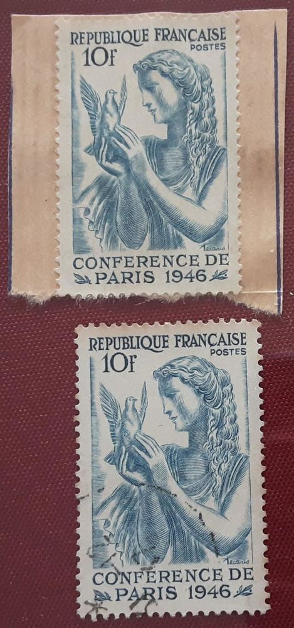 TIMBRES conf&eacute;rence PARIS 1946 (1tcoll&eacute;+1toblit&eacute;r&eacute; 