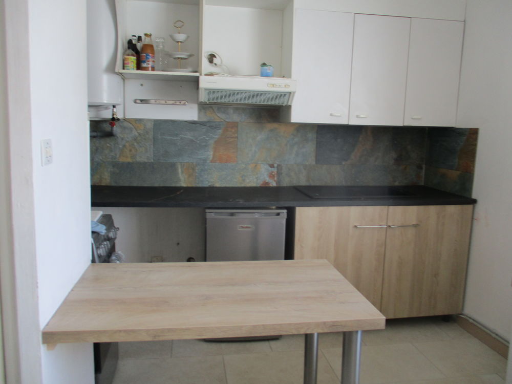 Location Appartement studio meublé Aix-en-provence