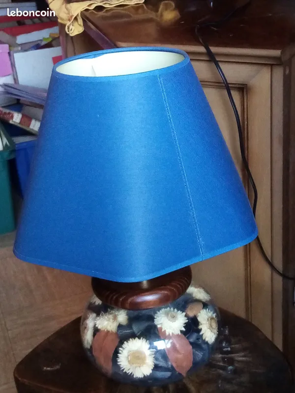 jolie lampe bleue Décoration