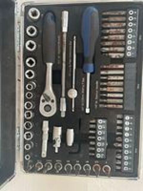   vends 