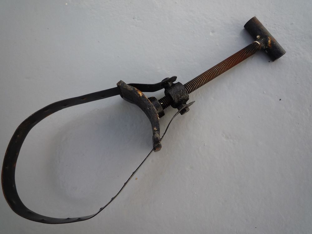 Cl&eacute; de vidange moteur + Cl&eacute; pour filtre &agrave; huile Bricolage