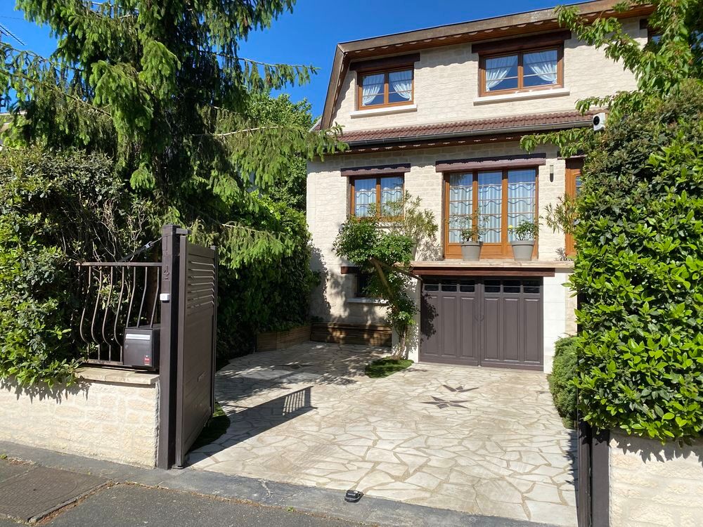 Vente Maison Maison 7 pièces 140  m2 Coubron