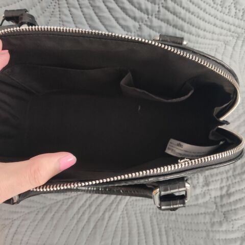 Sac à main noir ? Neuf jamais porté Modèle Rennes (35)