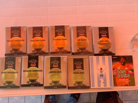 12 DVD La Legende du Ballon d'or et 10 gazettes 30 Antibes (06)