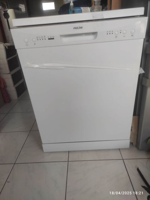  machine � laver la vaisselle NEUVE DARTY PROLINE 230 Othis (77)