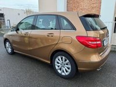 Classe B 180 BlueEFFICIENCY Design 2012 occasion 78300 Poissy