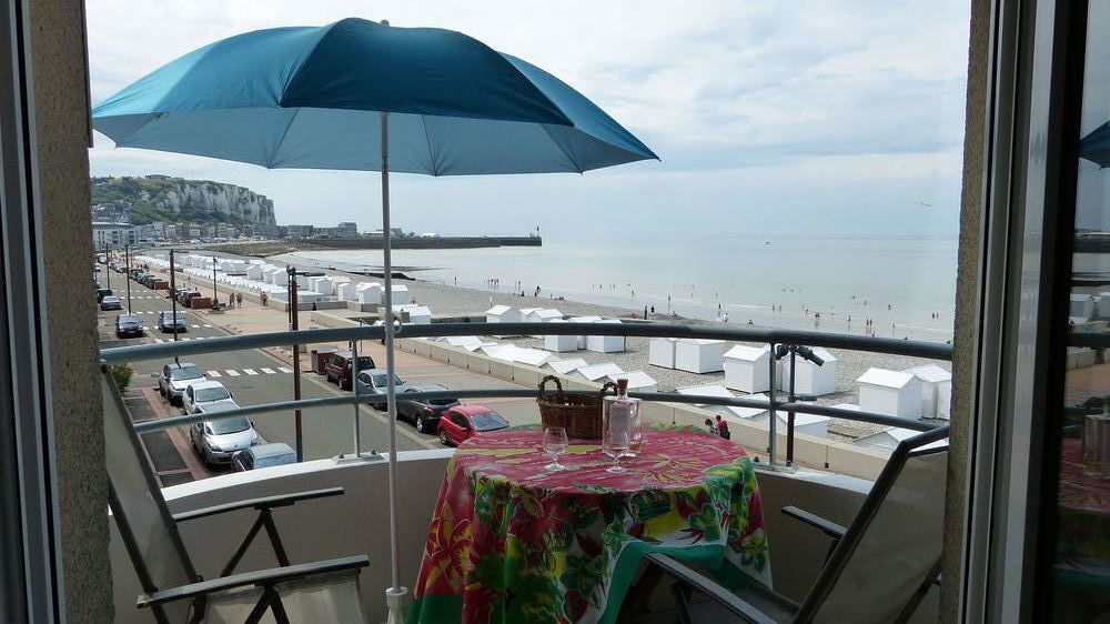   Appartement panoramique Wifi . Face plage . Balcons . Parkin Picardie, Mers-les-Bains (80350)