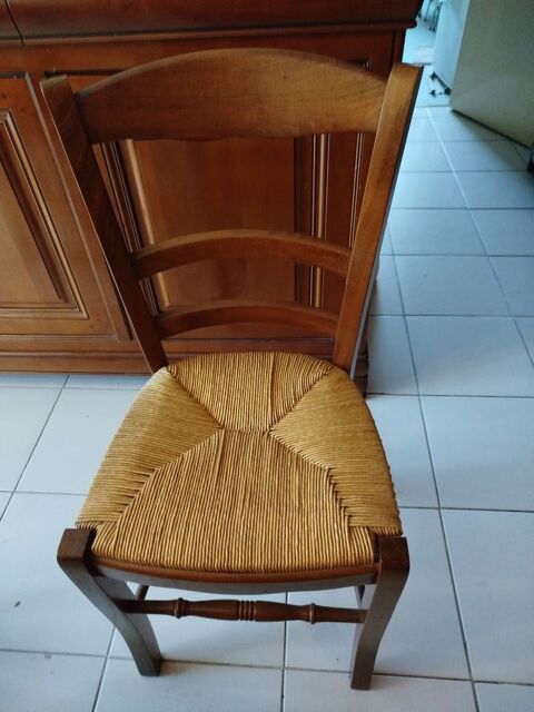 CHAISES PAILLEES 60 Le Plessis-Bouchard (95)