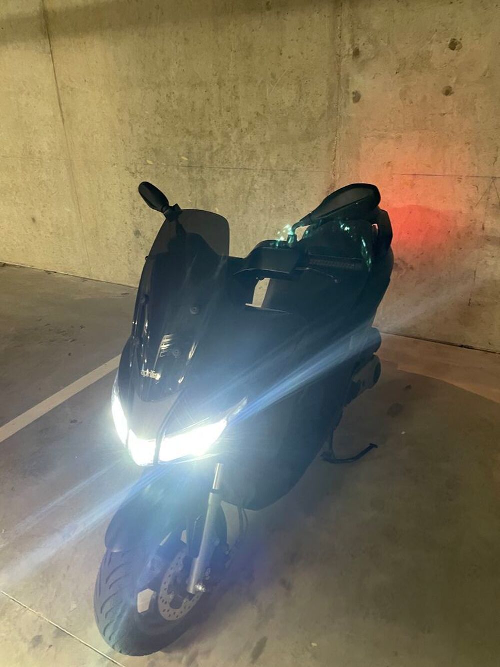 APRILIA 2025 occasion 37000 Tours