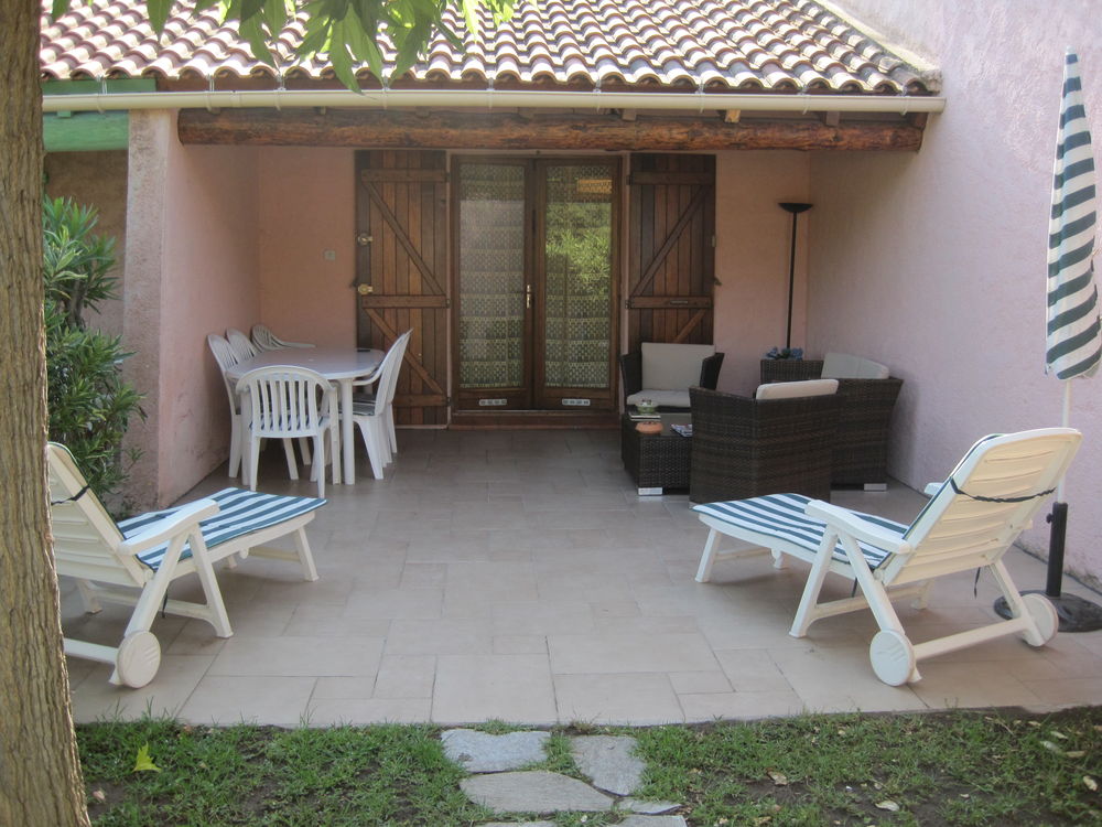   Mini-Villa à SAINTE LUCIE DE PORTO-VECCHIO - CORSE du SUD Vacances  / Offres de location 