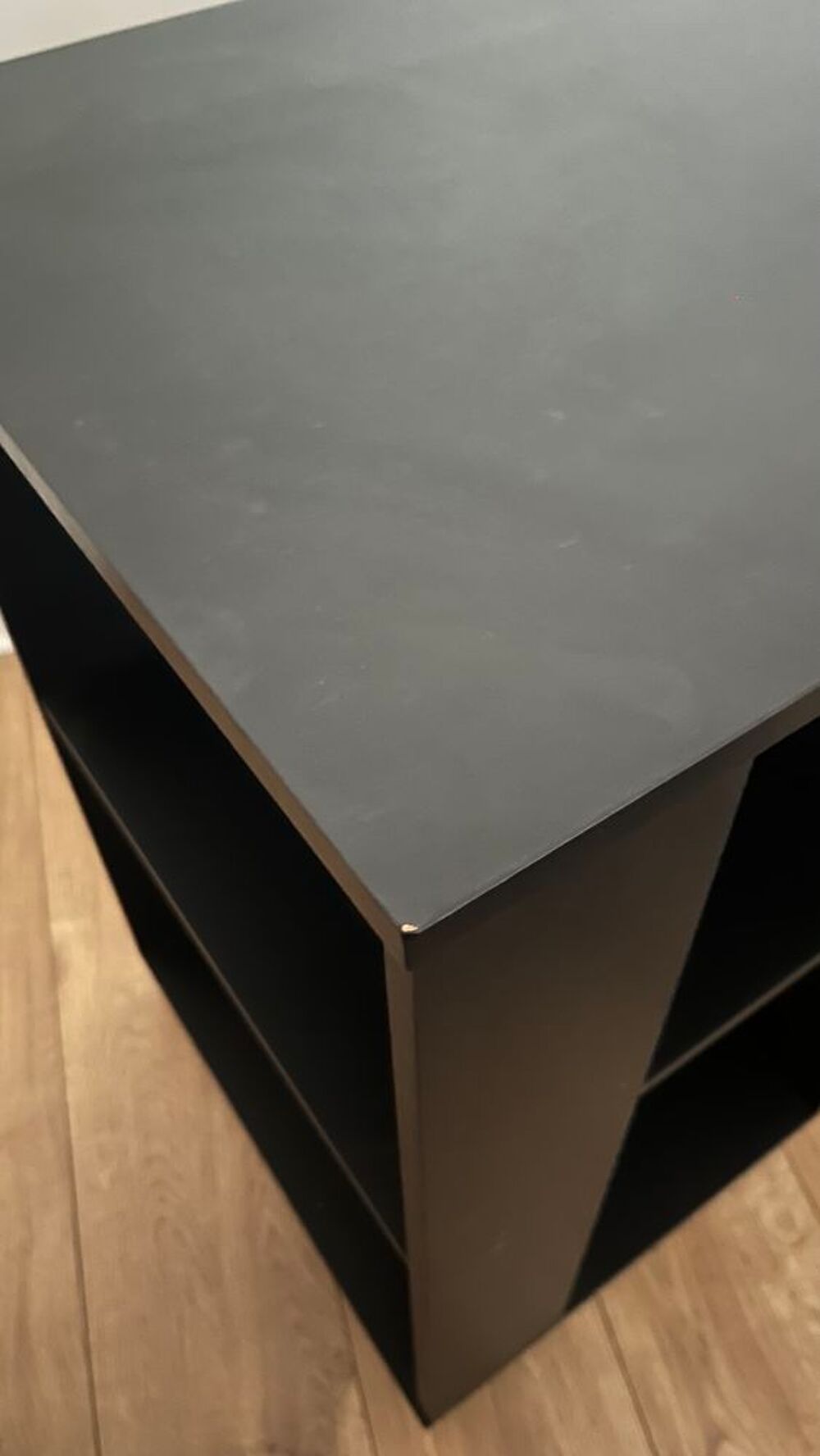 Bureau noir &agrave; roulettes Meubles