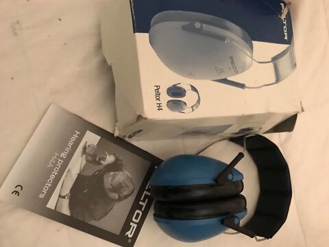 Casque  neuf multibruit Peltor 20 Cagnes-sur-Mer (06)