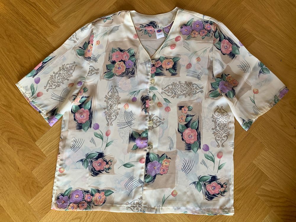 Chemisier ''C&amp;A'' Taille 40, &eacute;cru &agrave; fleurs Vêtements