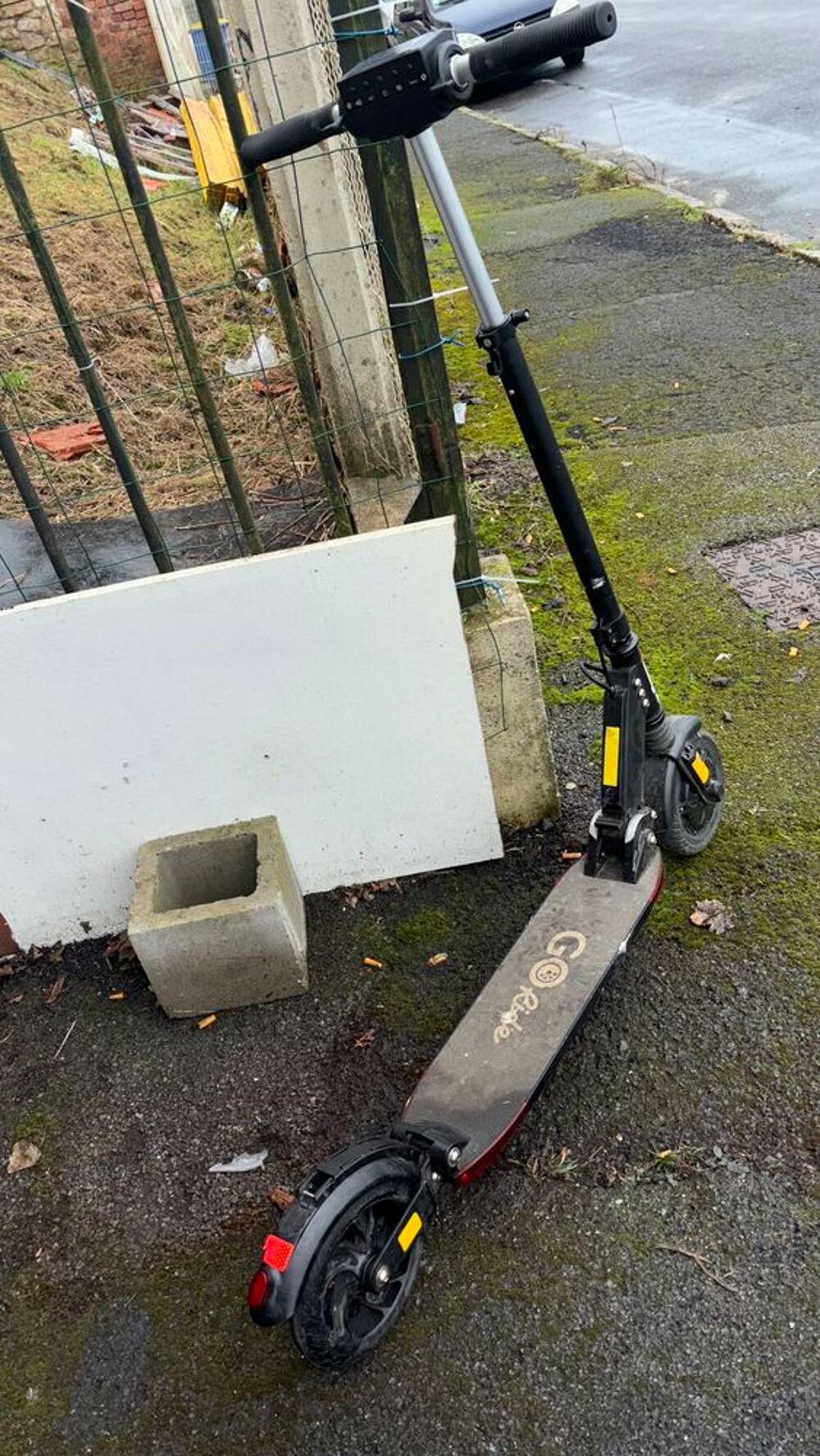 Trottinette &eacute;lectrique Sports
