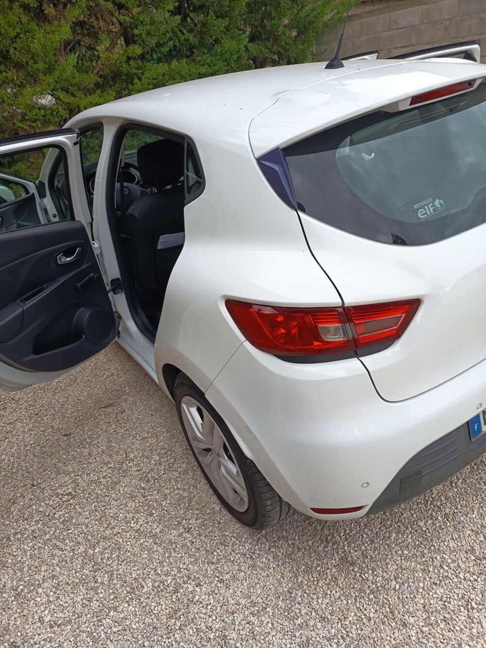 Clio IV Clio dCi 75 Energy Business 2017 occasion 21370 Plombi&egrave;res-l&egrave;s-Dijon