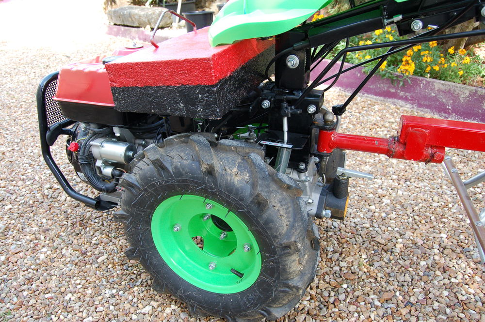 Motoculteur/rotovator/remorque Jardin
