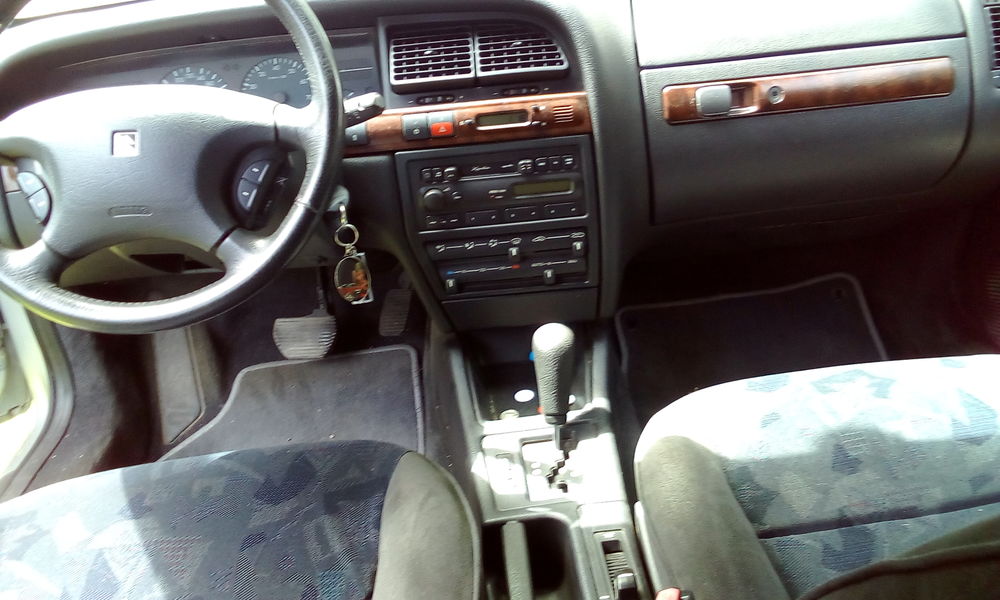 Xantia 2.0i 16V Exclusive A 1998 occasion 27190 Le Fidelaire