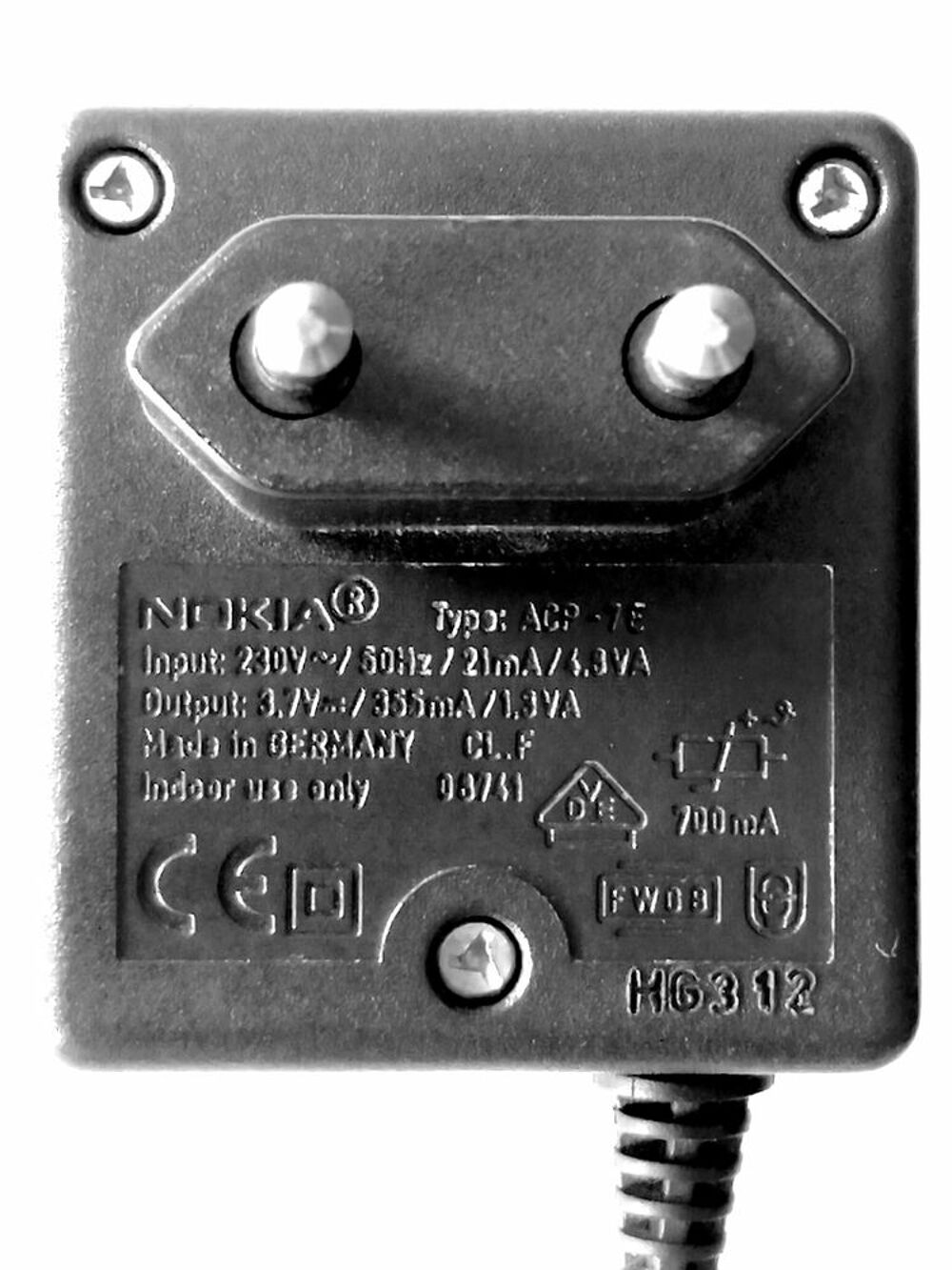 Chargeur Nokia ACP-7E Téléphones et tablettes
