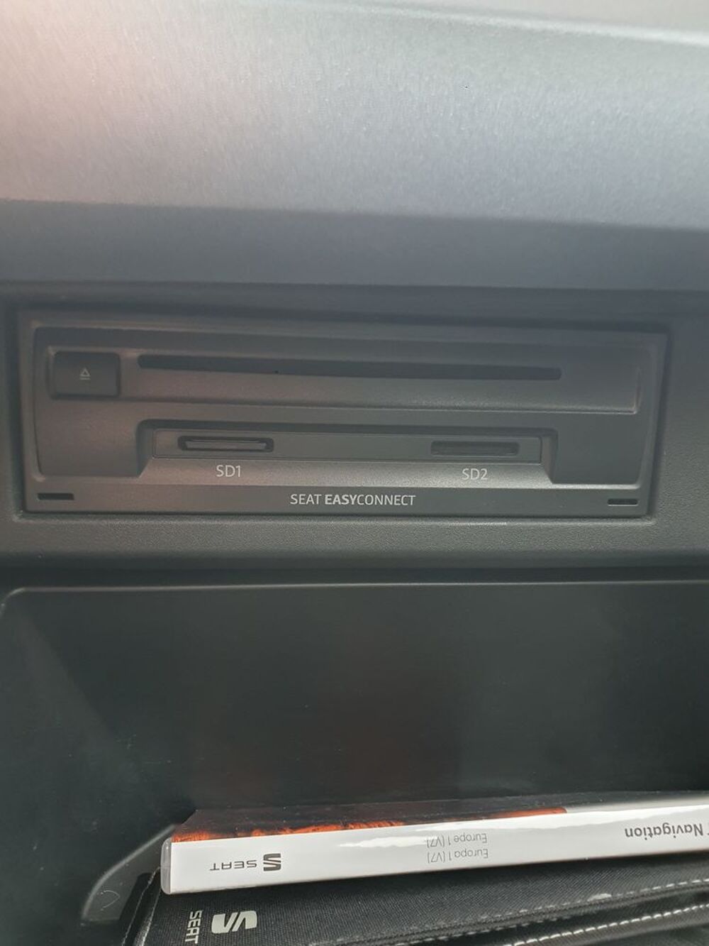 Arona 1.0 EcoTSI 115 ch Start/Stop DSG7 Style Business 2019 occasion 28000 Chartres