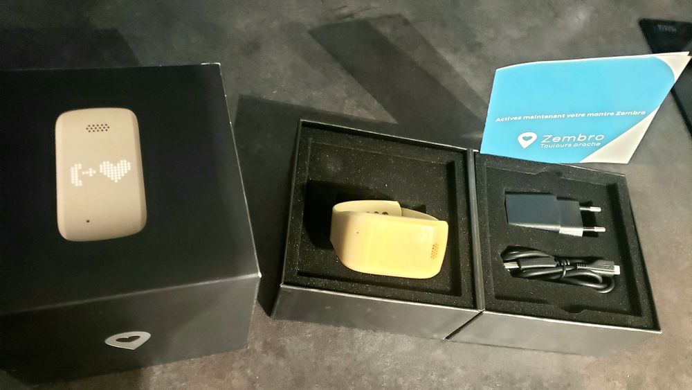 Montre ZEMBRO d'alarme perso anti-&eacute;garement et GPS occassion Bijoux et montres
