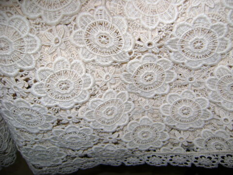 Nappe macram� 160 25 Fayet (02)