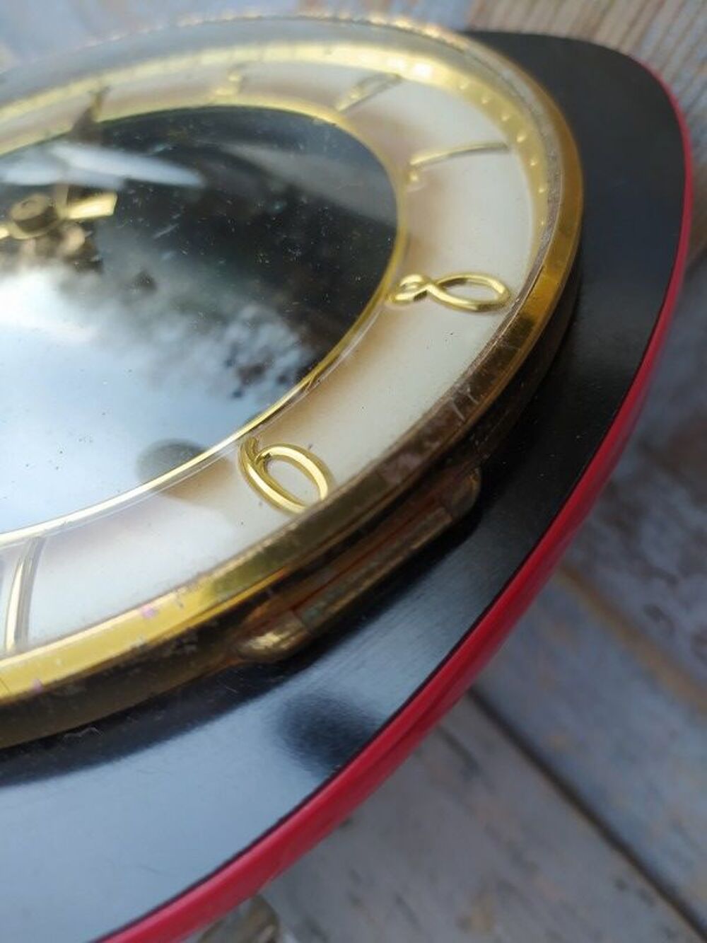 Pendule Murale Vintage FFR MORBIER Formica Noir 
