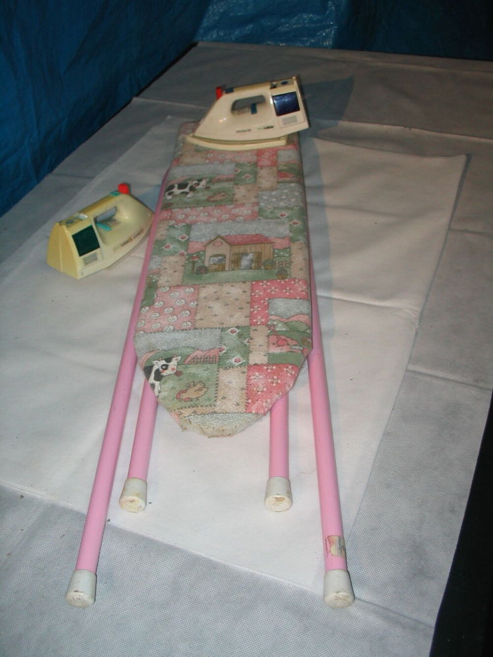 PLANCHE A REPASSER ET FERS POUR ENFANTS Jeux / jouets