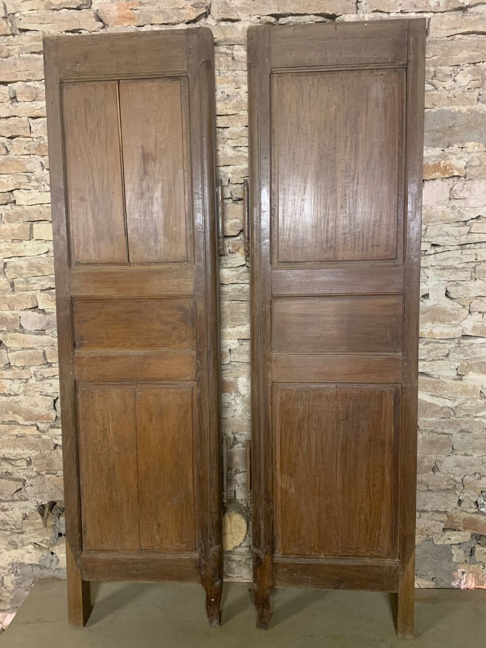 Grande armoire traditionnelle
(autres photos sur demande) Meubles
