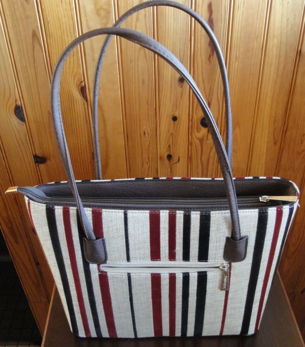 Sac port&eacute; &eacute;paule TORRENS Maroquinerie