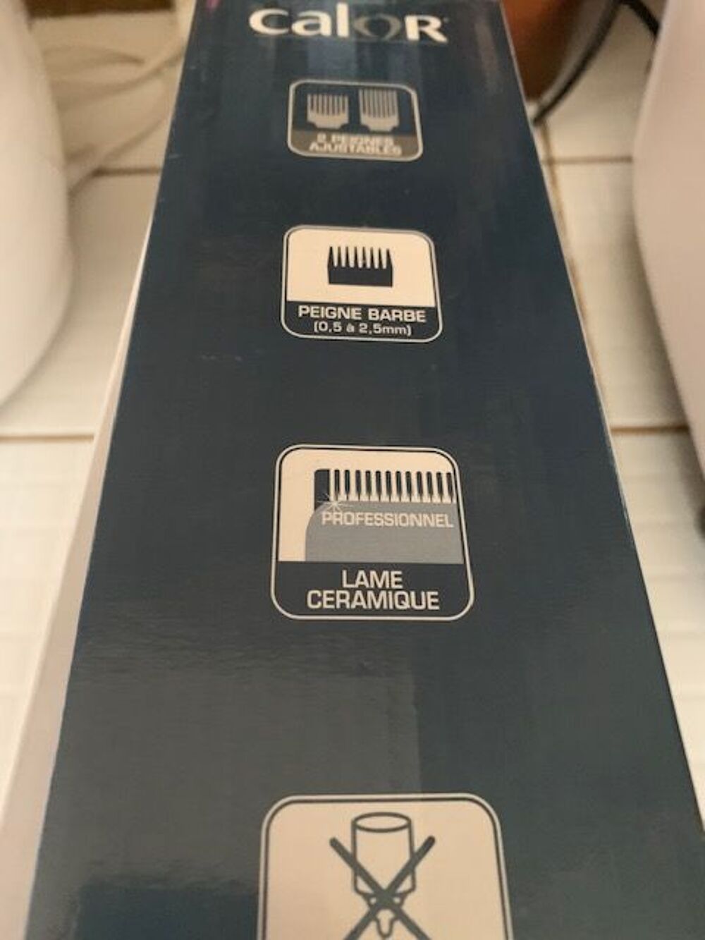 COUPE CHEVEUX OU ET BARBE NEUF 20 EUR Electroménager
