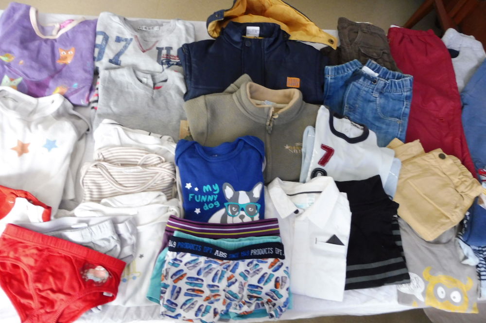 Lot v&ecirc;tements gar&ccedil;on en 2 ans Lot.1 Puériculture