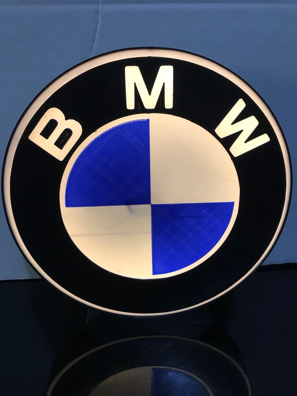 Lampe BMW &eacute;clairage leds &agrave; piles neuf Décoration