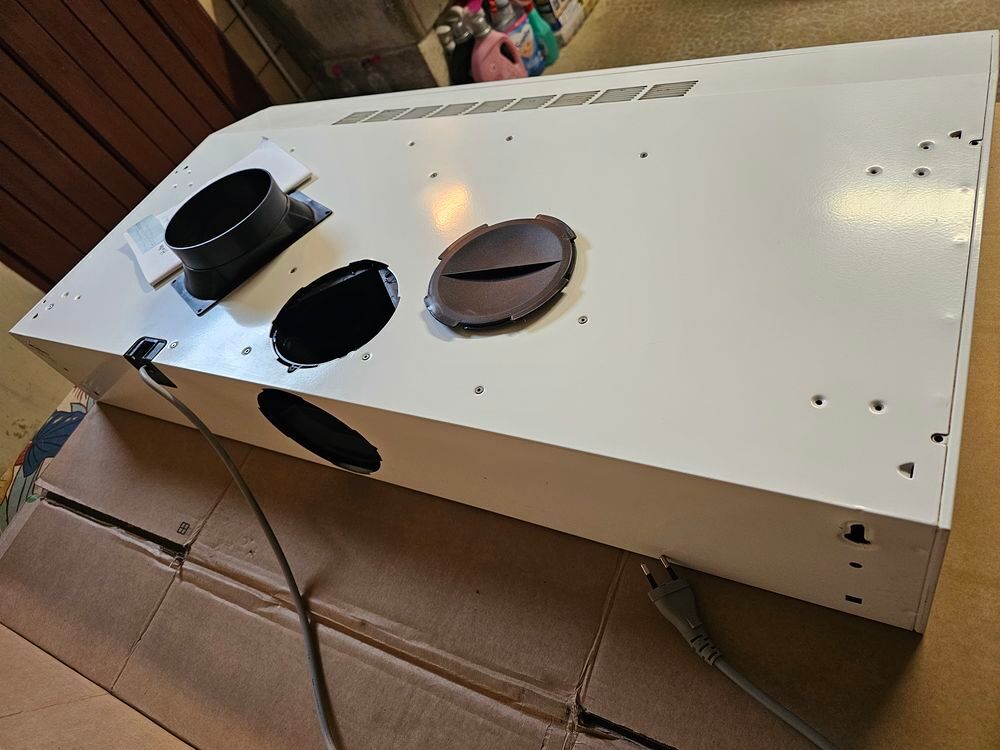 Hotte blanche 90 cm ROSIERES- Mod&egrave;le RHC927RB-TBE Electrom�nager