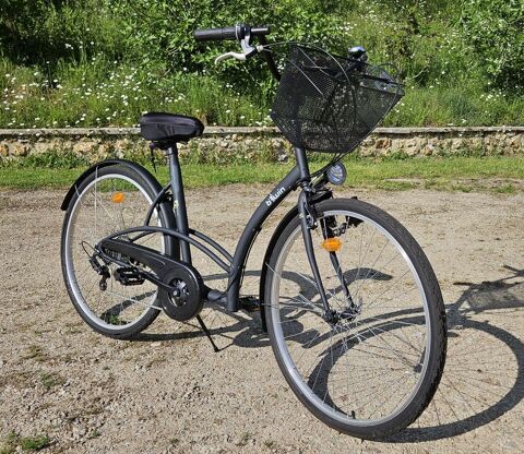 Vélo de ville b-twin gris pour femme Breteuil (27)