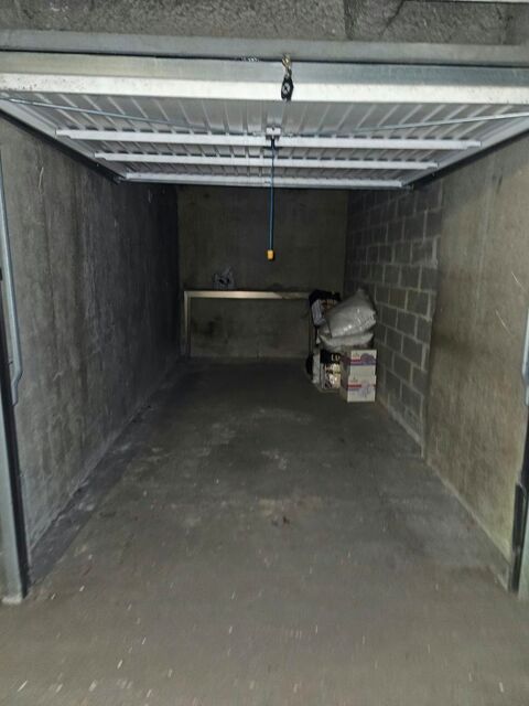  Parking / Garage � louer 12 m�