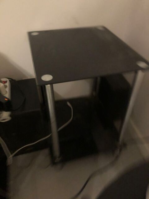 petit meuble noir   saisir 15e 15 Antibes (06)