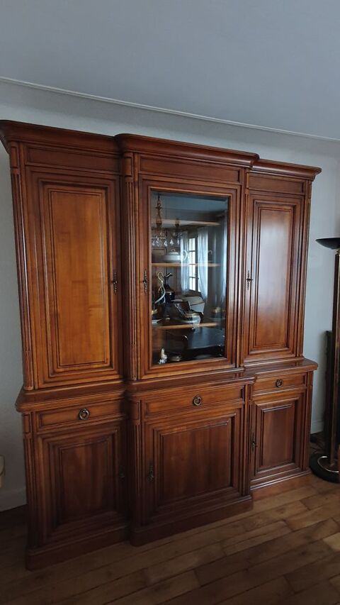 Buffet Louis Philippe en merisier 550 Limoges (87)