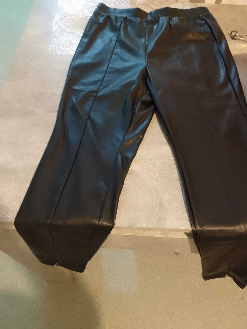 Lot pantalon taille 42 noir Vêtements