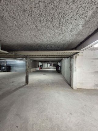  Parking / Garage � louer 50 m�