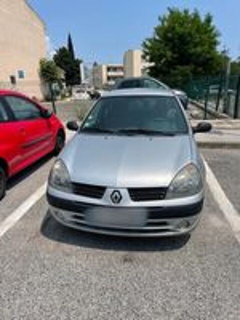 Clio II Clio 1.5 dCi 65 Campus 2005 occasion 83500 La Seyne-sur-Mer