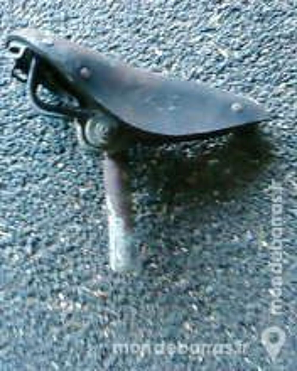 SELLE EN CUIR POUR VELO Vélos