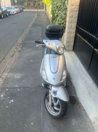 PIAGGIO 2013 occasion 94700 Maisons-Alfort