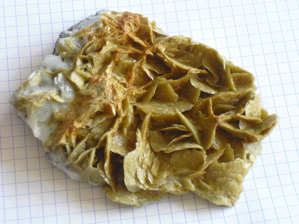 Mineraux siderite pyrite dodecaedrique 