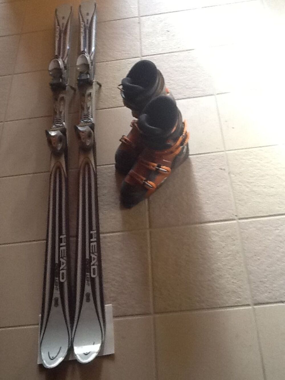 Skis et chaussures Sports
