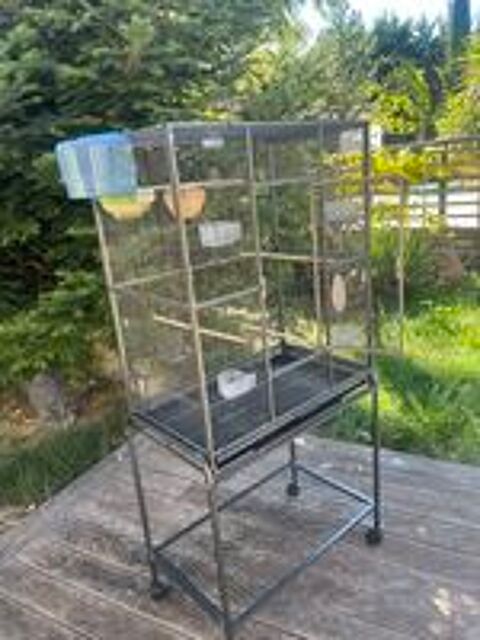   Cage à oiseaux 