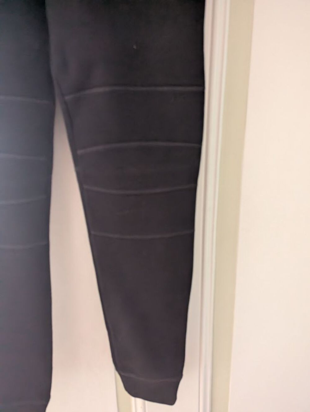 Pantalon femme DSQUARED2 noir Vêtements