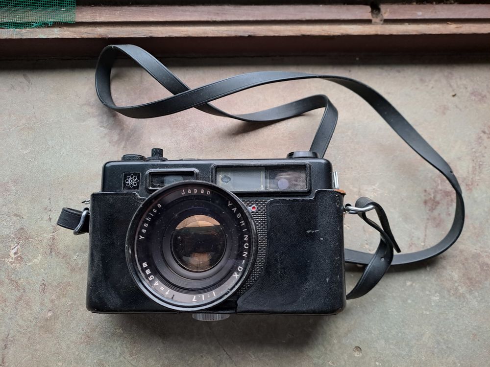 yashica Photos/Video/TV