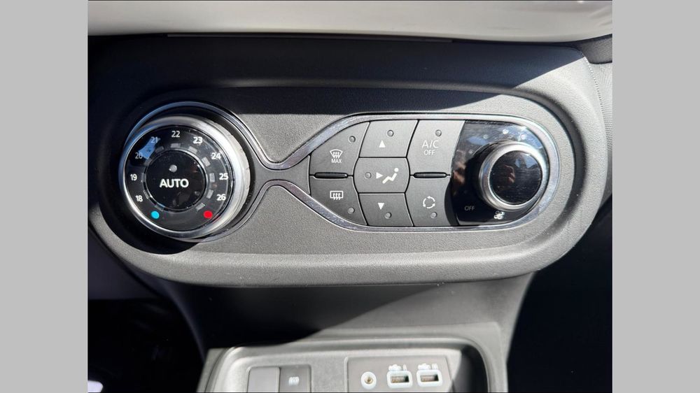 Twingo III E-Tech Equilibre 2024 occasion 91200 Athis-Mons